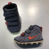 Nike Sensory Motion Chukka maat 17