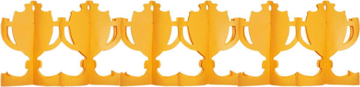 Voetbal cup slinger - oranje - papier - 4 meter - brandvertragend - EK versiering - feestversiering - voetbalfeest