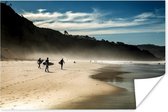Poster Surfers on the beach papier 120x80 cm - Tirage photo sur Poster (décoration murale salon / chambre)