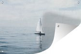 Muurdecoratie Een zeilboot in de open wateren - 180x120 cm - Tuinposter - Tuindoek - Buitenposter