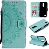 Voor LG K10 (2017) (EU / US-versie) Totem Flower Reliëf Horizontale Flip TPU + PU lederen tas met houder & kaartsleuven & portemonnee (groen)