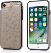 Dubbele gesp Mandala-patroon PU + TPU beschermhoes met kaartsleuven & houder & fotolijst voor iPhone SE 2020/8/7 (grijs)