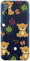 Voor Galaxy A01 schokbestendig geverfd transparant TPU beschermhoes (kleine bruine beer)