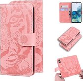 Voor Samsung Galaxy S20 Tiger Embossing Pattern Horizontale Flip lederen tas met houder & kaartsleuven & portemonnee (roze)