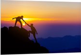 Forex - Bergbeklimmers tijdens Zonsondergang - 120x80cm Foto op Forex