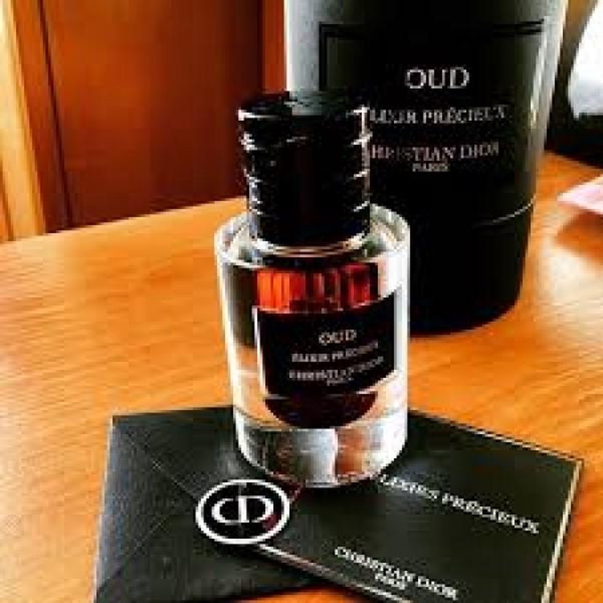 Christian Dior Oud Elixir précieux Parfum HUILE 3ml - Maison Christian Dior  | bol.com
