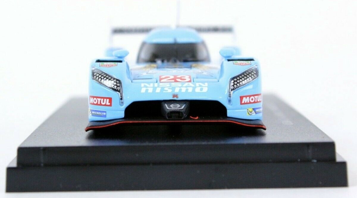 Nissan GT-R LM Nismo Manchester City FC #23 2015 - 1:43 - Ebbro