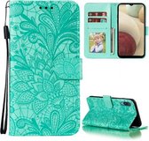 Voor Samsung Galaxy A02 / M02 (EU) Kant Bloem Embossing Patroon Horizontale Flip Leren Case met Houder & Kaartsleuven & Portemonnee & Fotolijst (Groen)