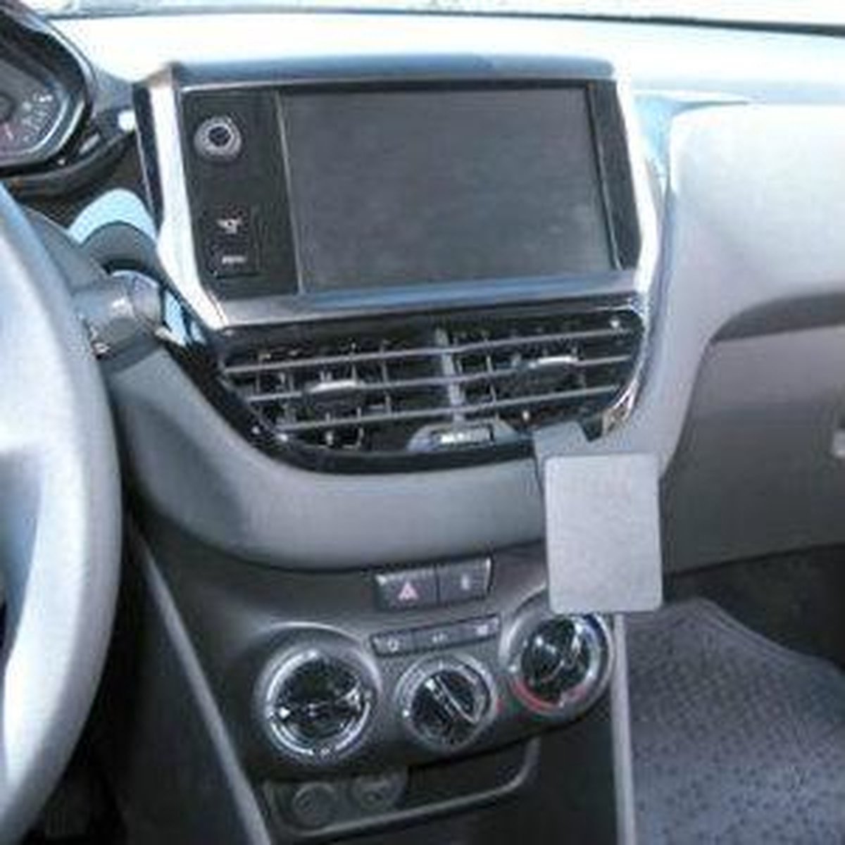 Brodit ProClip houder geschikt voor Peugeot 208 2012-2019 / 2008 2013-2019 Angled mount