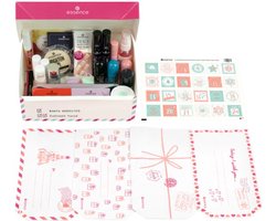 Essence DIY Adventskalender X-Mas Mail – Make-up Cadeau