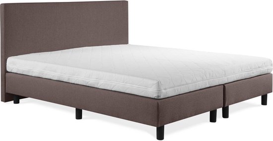 Boxspring Sofia luxe notenbruin 200x200 incl. wit matras, hoofdbord glad uitgevoerd.