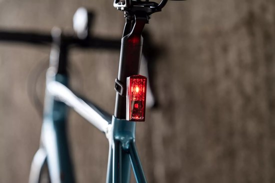 XLC Proxima Pro CL-S25 Fietsverlichtingset - LED Fietslampjes - USB oplaadbaar — afbeelding 4