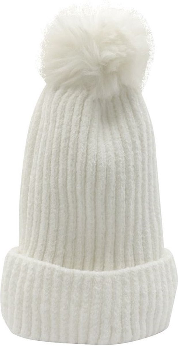 Winter Muts Gewatteerd met Pompon - Wit - One size - 100% Acryl Wol - Lekker zachte en warme Wintermuts
