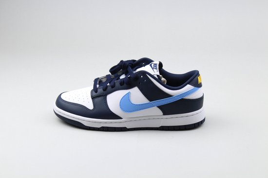 Nike Dunk Low 'Midnight Navy University Blue' taille 39