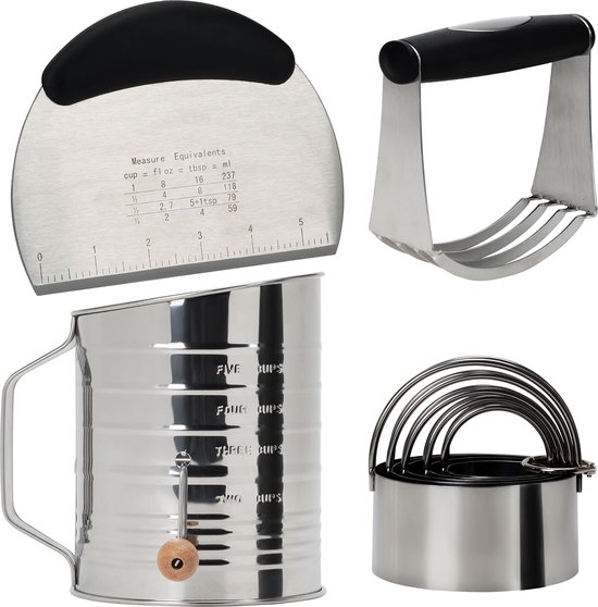 Belle Vous Outils de Cuisson Professionnels - Pétrin à Pâte, Grattoir, Passoire à Farine 3 Tasses et Moules à Biscuits avec Poignées - Outils de Cuisson de Cuisine Robustes