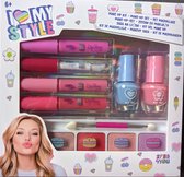 I love my style - Make-up set - voor kinderen - kinder make-up - 2x nagellak - 4x lip gloss - 4 kleuren eye shadow