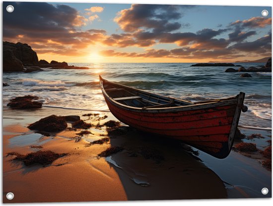 Tuinposter – Zand - Boot - Zonsondergang - Zee - Golven - Rotsen - 80x60 cm Foto op Tuinposter (wanddecoratie voor buiten en binnen)