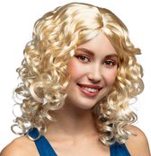 Boland - Pruik Cocktail blond Blond - Krullen - Halflang - Vrouwen - Showgirl -