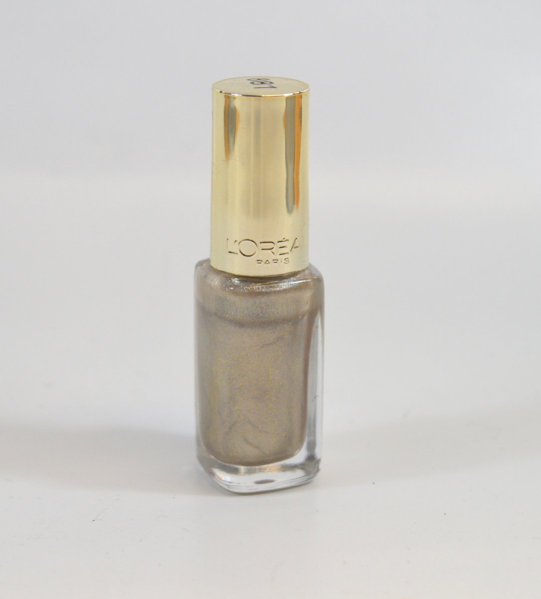 Goedkoopste L'oreal Color Riche Nagellak - 881 Godess 5ml