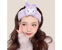 foto van Sanrio Kuromi - Cosmetische hoofdband - Cosmetische haarband - Hoofdband - Make-up haarband- Haarband - Bandeau - Plush - Pluche - Kawaii - badstof