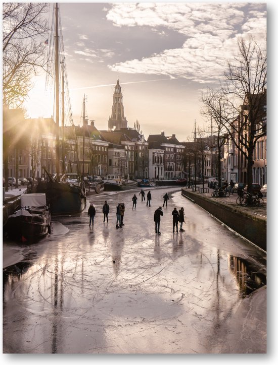 IJspret bij de Aa-kerk - Groningse Grachtenglijders - Foto op Plexiglas