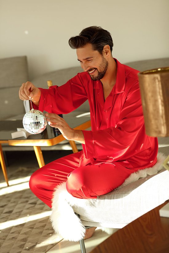 Elegante satijnen herenpyjama -Satijn pyjama heren met knoopsluiting - Lange Mouw Lange Broek pyjama - DKaren Noah - rood L