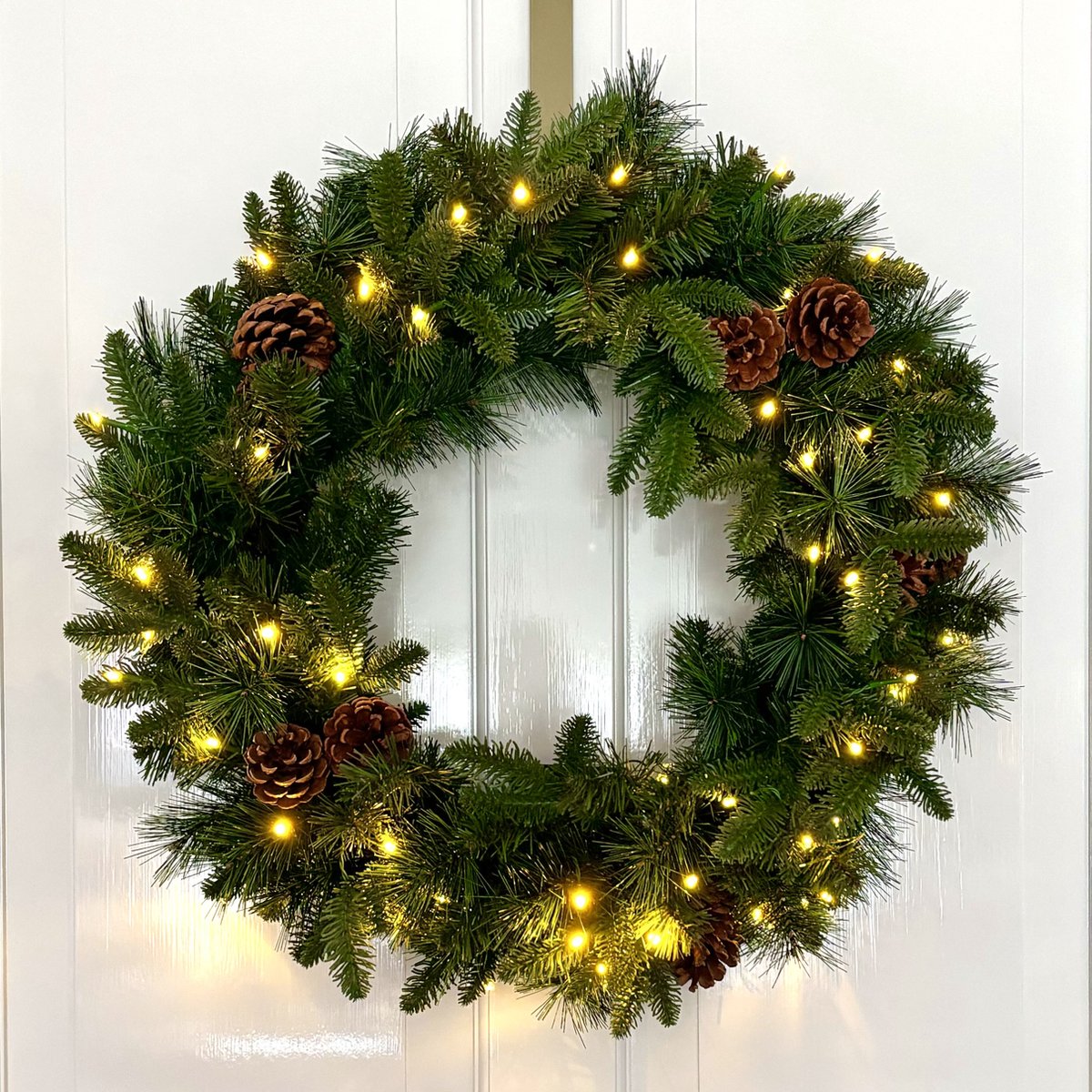 MeisterHome Kerstkrans: 50 Cm Puur Kerstplezier Inclusief Gratis Ophanghaak En Led Lampjes 596520437