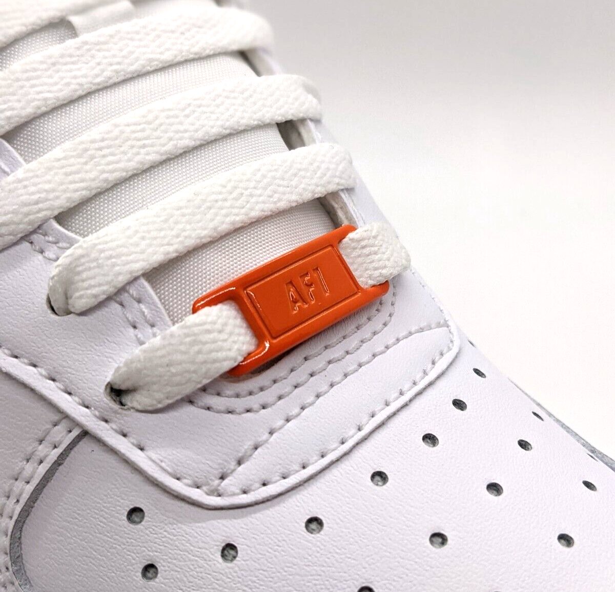 AF1 Sneaker Tags Rood | Metaal | Schoenaccessoires - Schoenveters