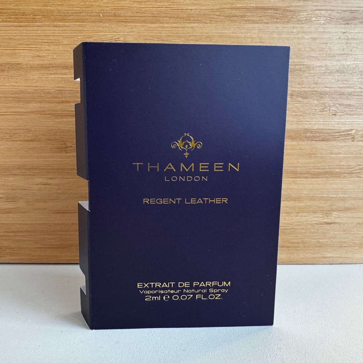 Thameen - Regent Leather - 2ml Original Sample