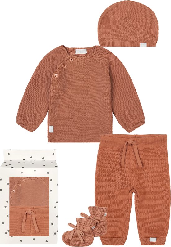 Noppies - Emballage cadeau avec ensemble de vêtements - Café au lait - 4 pièces - Pantalon Grover - Pull Pino - Chapeau Rosita - Chaussons Nelson - Taille 56