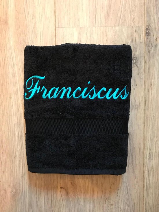 handdoek met naam geborduurd