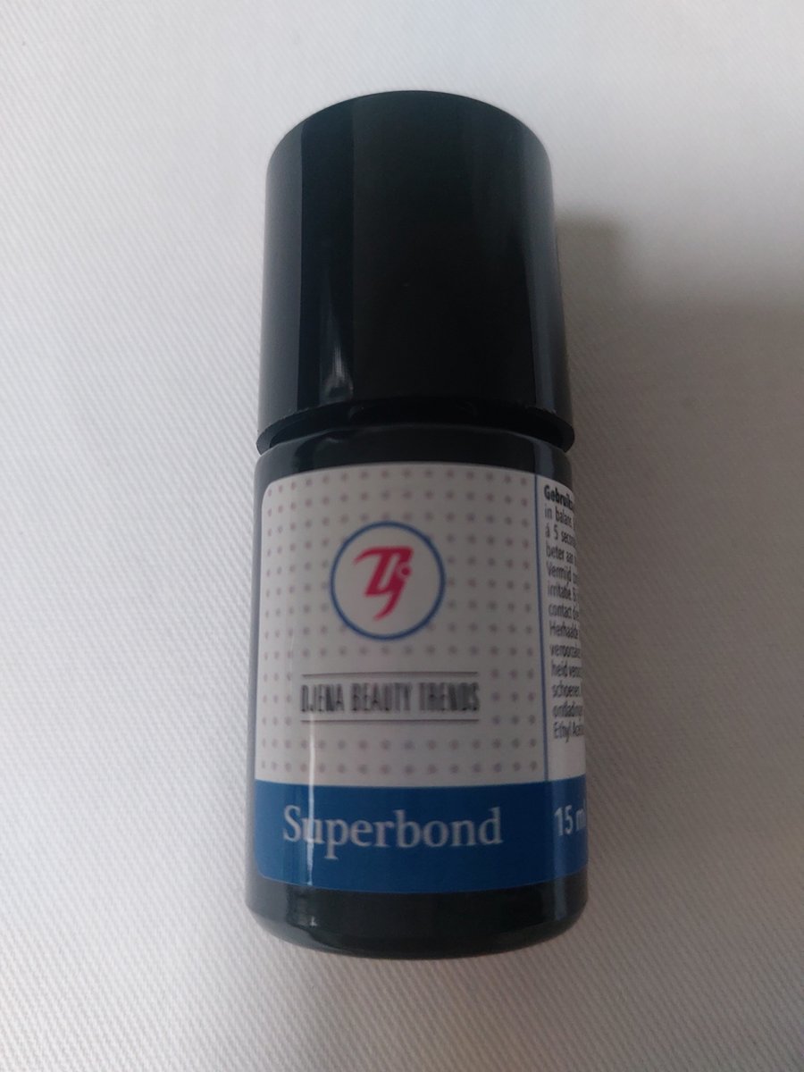 Djena - Superbond - Nails