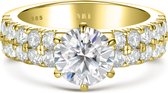 Serena - 18k Geelgouden Moissanite Ring met Dubbele Pavé Zijstenen