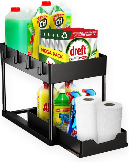 Un organisateur de rangement noir à deux niveaux, rempli de divers produits de nettoyage et de rouleaux de papier toilette.