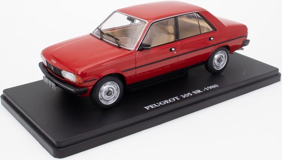 Die Cast " Peugeot 305 - 1980 " Échelle 1/24 Salvat