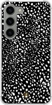 Casimoda® hoesje - Geschikt voor Samsung Galaxy S23 - Black Dots - Shockproof case - Extra sterk - Siliconen/TPU - Zwart, Transparant