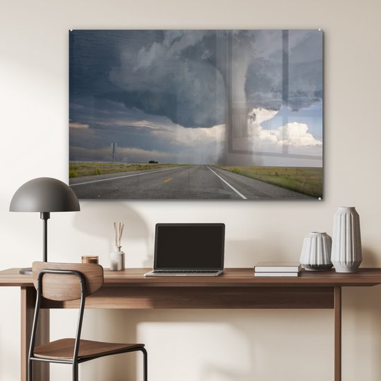 MuchoWow® Peinture sur verre 120x80 cm - Peinture sur verre acrylique - Tornade de Baca dans un champ - Photo sur verre - Peintures