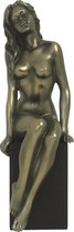 MadDeco - Figurine - nue - femme - assise - sur - piédestal