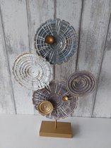 Ornament op voet - Nino -  metaal - metalen decoratie woonkamer - vensterbank - Sculptuur -