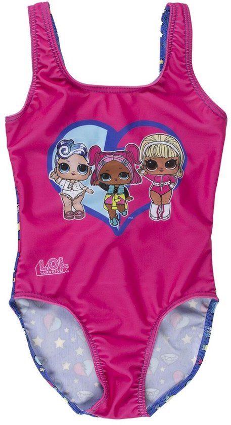 Roze badpak met een LOL Surprise print van drie poppen in een hart, en sterren en diamanten op de zijkanten.