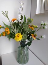 Zijden boeket / kunstbloemen geel-wit