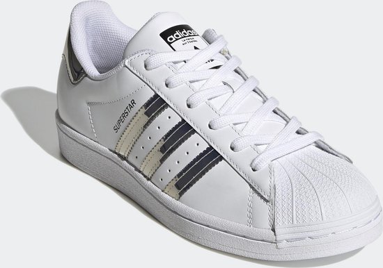 adidas Superstar W Dames Sneakers - White/Silver Metallic - 36 | bol.com