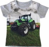 Jongens t-shirt  grijs korte mouw  met een groene stoere tractor maat 134