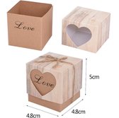 10 Kleine Vierkante Doosjes met touwtjes en 'Love' kaartjes - Karton - Traktatie Trouwerij - Housewarming - Babyshower - Cadeautje - Cookie - Snoep - 5 x 4,8 x 4,8 cm