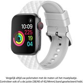 Wit Siliconen sporthorloge Band geschikt voor Apple Watch 1, 2, 3, 4, 5, 6, 7, 8, SE & Nike+, 38mm & 40mm "Vrouwenbreedte" Series – Maat: zie maatfoto - Soepel hoogwaardig siliconen - 38 mm en 40 mm