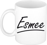 Esmee naam cadeau mok / beker sierlijke letters - Cadeau collega/ moederdag/ verjaardag of persoonlijke voornaam mok werknemers