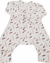 Newborn Boxpakje Unisex maat 56 ecru met veertjes