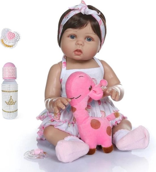 Reborn baby pop 'Zoë' - 47 cm - Meisje met bruin haar - Outfit, speen en  fles -... | bol.com
