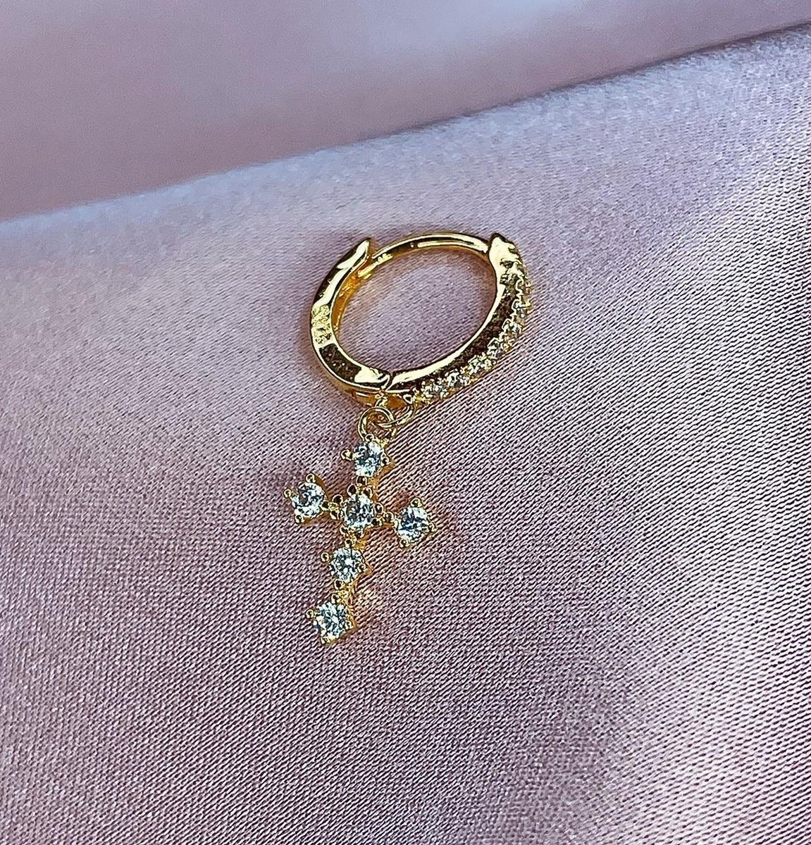 Bloemen oorbellen goud, oorbellen bloemen, gouden Bloemen oorbellen goud, oorbellen bloemen, gouden