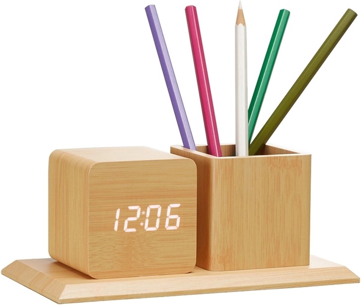 Penhouder met digitale klok